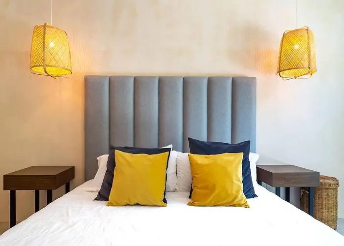 Apartment Marquez Ii Manor By Sandy Powerful